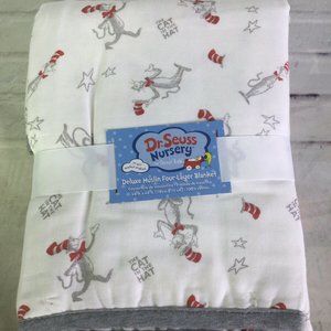 Dr Seuss Nursery Cat In The Hat Baby Blanket NEW